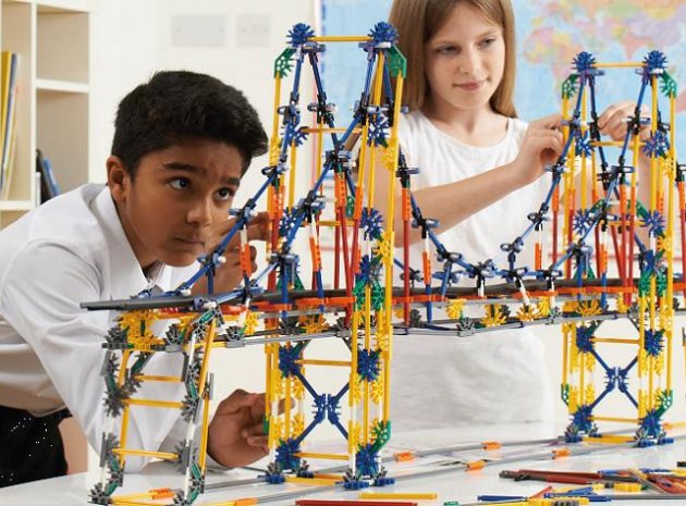 Product review: K’NEX Real Bridge Building Set